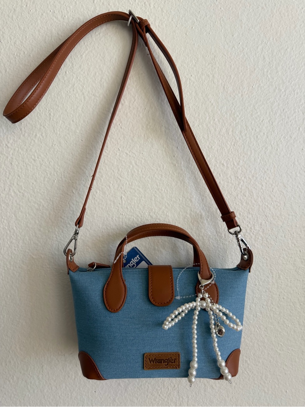 NWT 🩵 Wrangler Denim Crossbody Bag